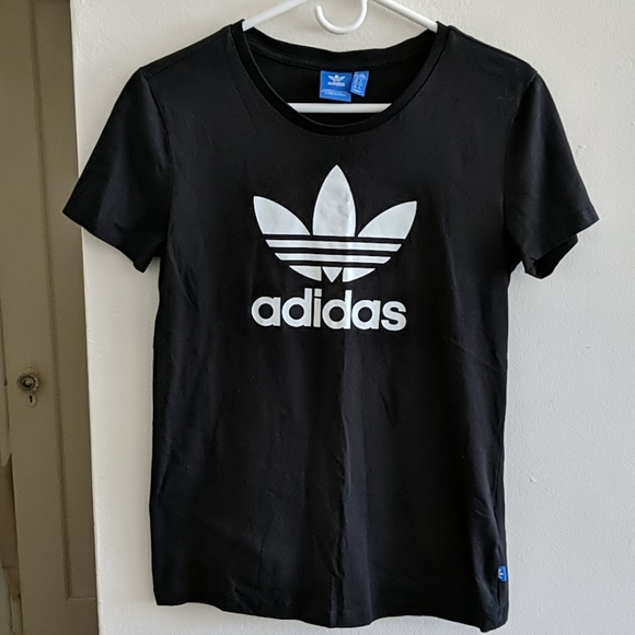 adidas Tops - NWOT - ADIDAS CAPPED SLEEVE TEE